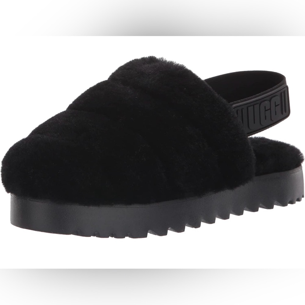 UGG Women's Super Fluff Slipper NIB Size 9 Black